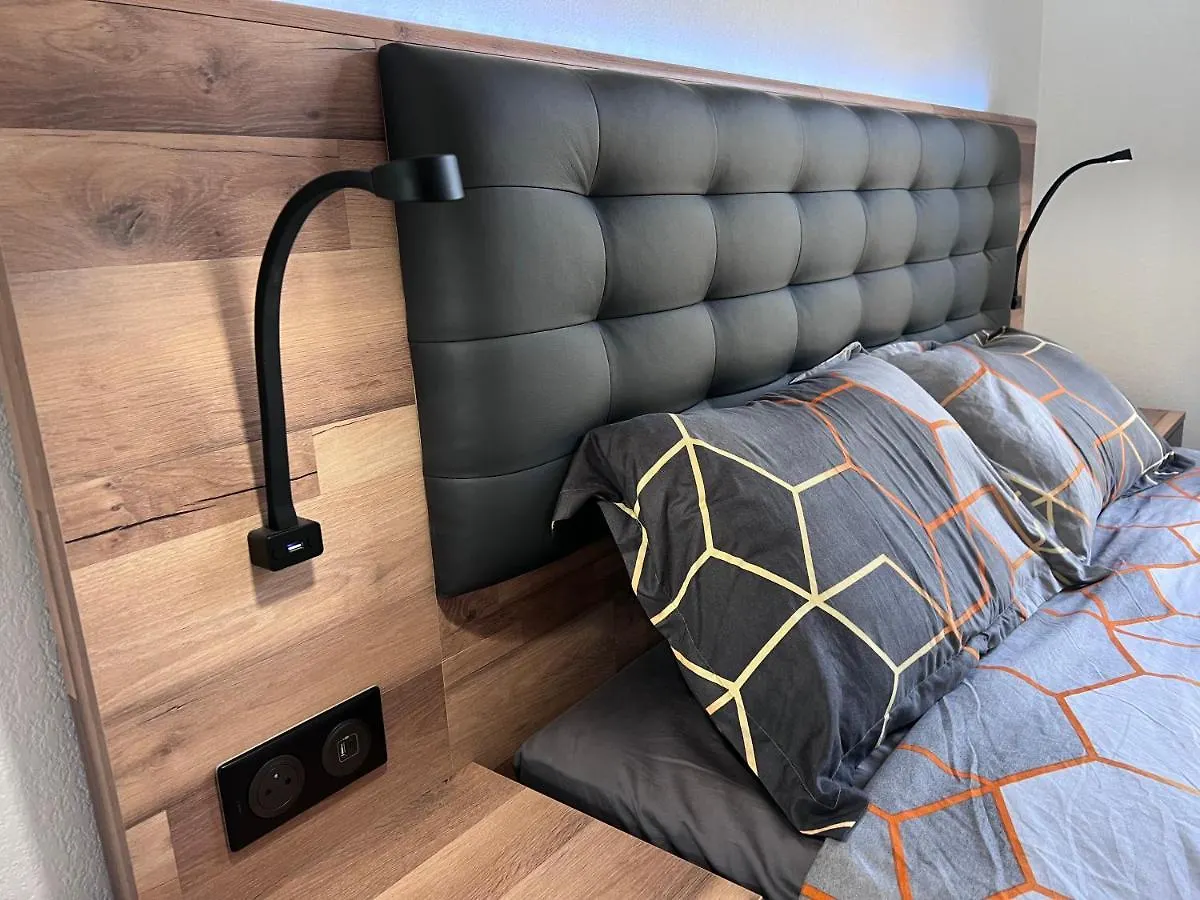Appartement T2 Avec Jardin Prive, Piscine Et Barbecue Lorgues