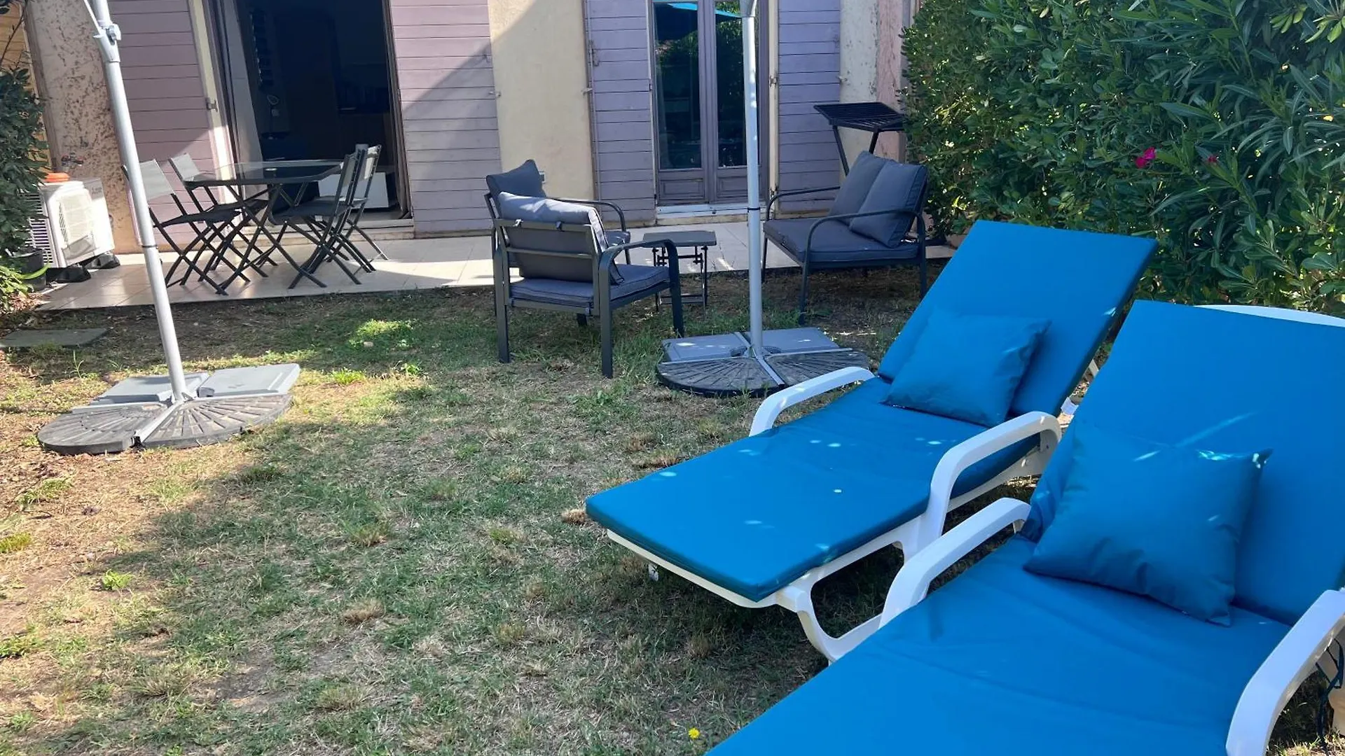 Appartement T2 Avec Jardin Prive, Piscine Et Barbecue Lorgues Apartment